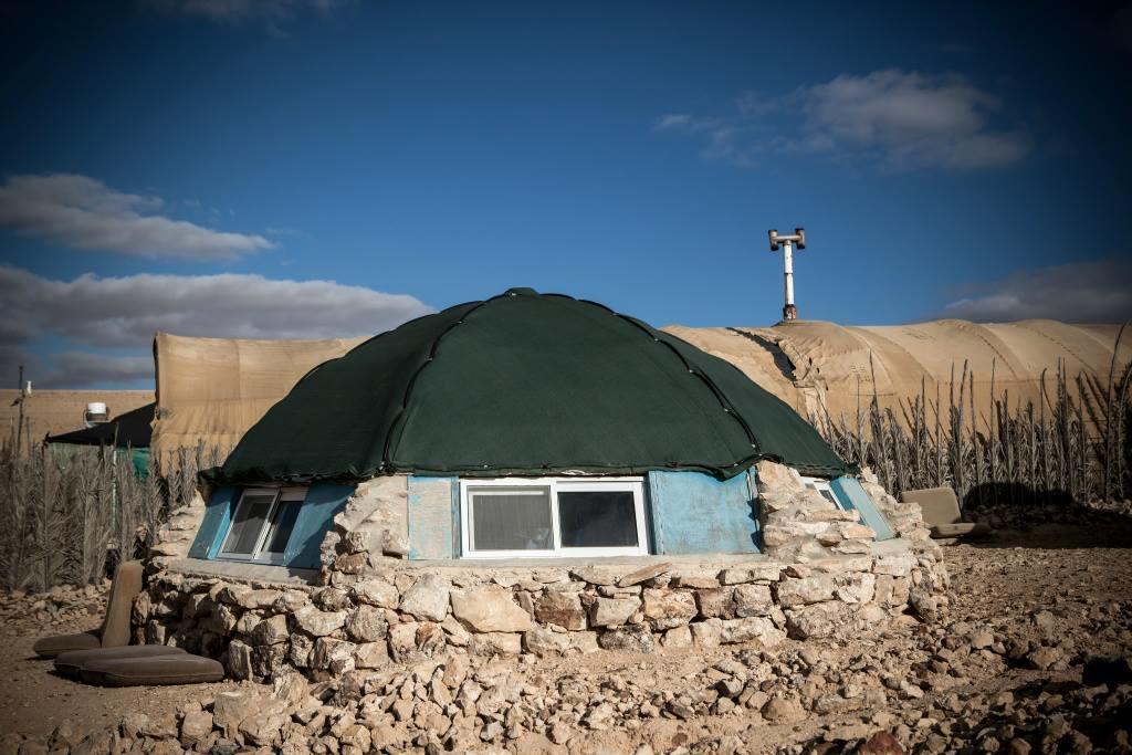 Silent Arrow Hotel Mitzpe Ramon Exterior photo